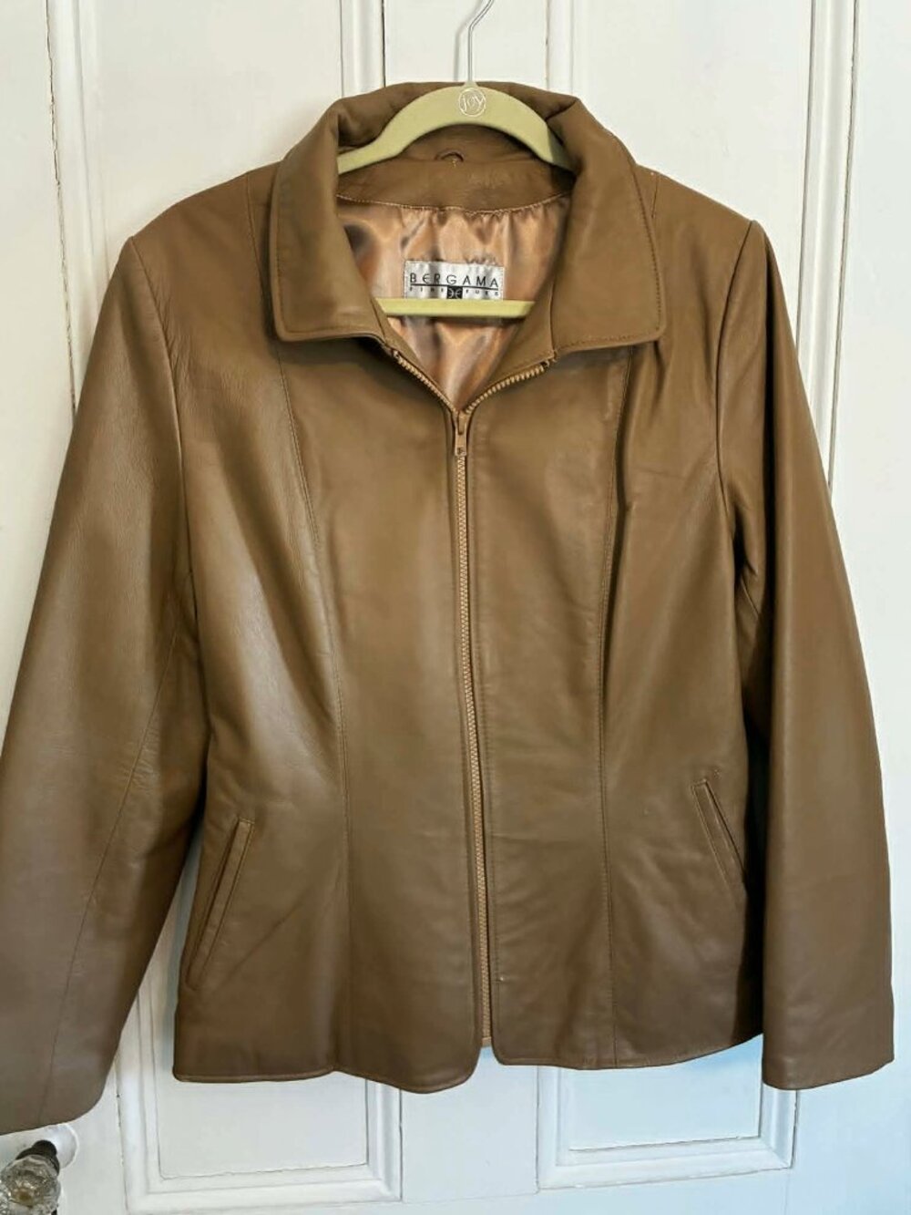 Bergama Italian Leather Jacket – Soft Brown Zip Front – Classic Fit – Size M